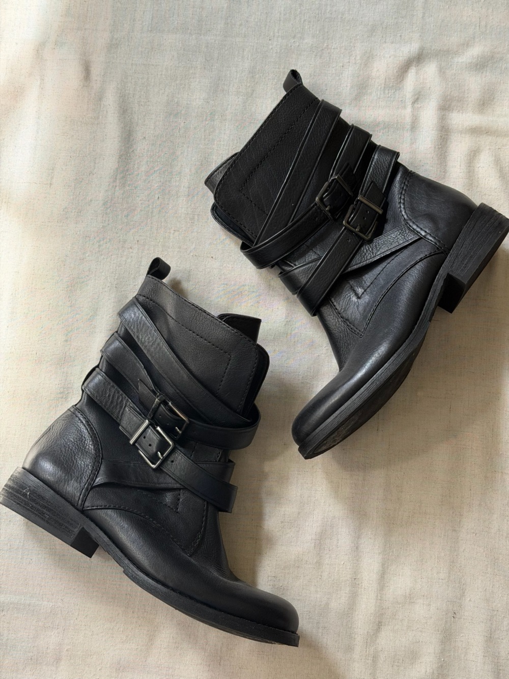 GIANNI BINI Black Leather Multi-Buckle Moto Combat Boots 9 Goth Alt Military